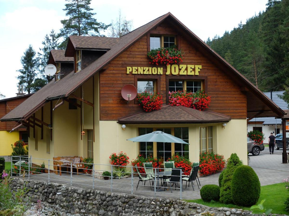Penzion Jozef 데마노브스카돌리나 외부 사진